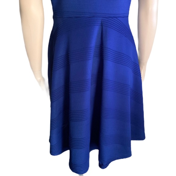 3/$30 - Jessica Blue A-Line Dress Size M (10-12) - Picture 6 of 8